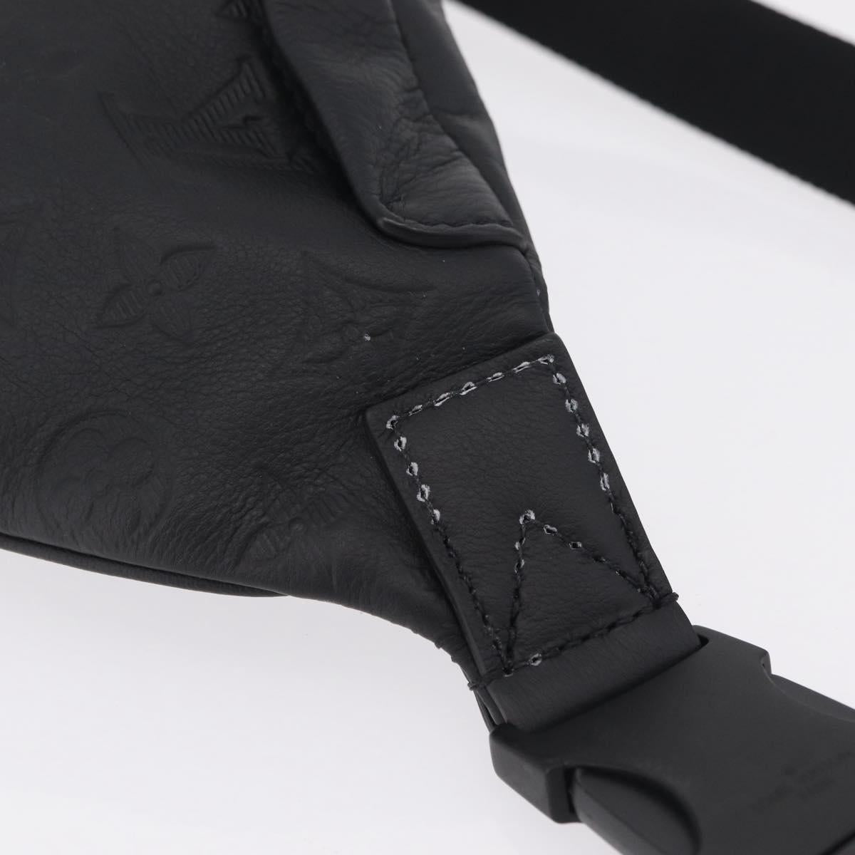 LOUIS VUITTON Monogram Shadow Discovery Bum Bag Black M44388 LV Auth BA15954M