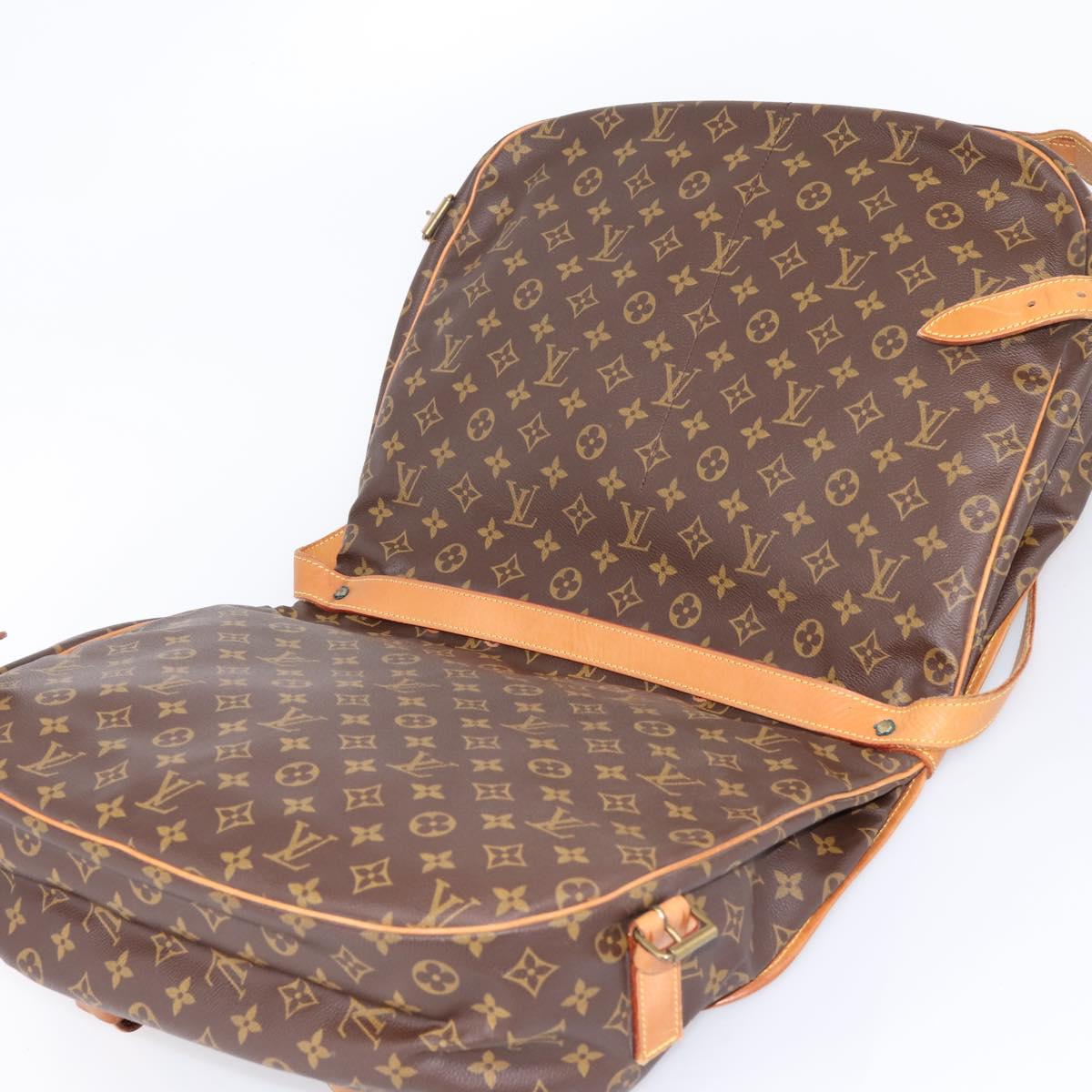 LOUIS VUITTON Monogram Saumur 43 Shoulder Bag M42252 LV Auth BA16012