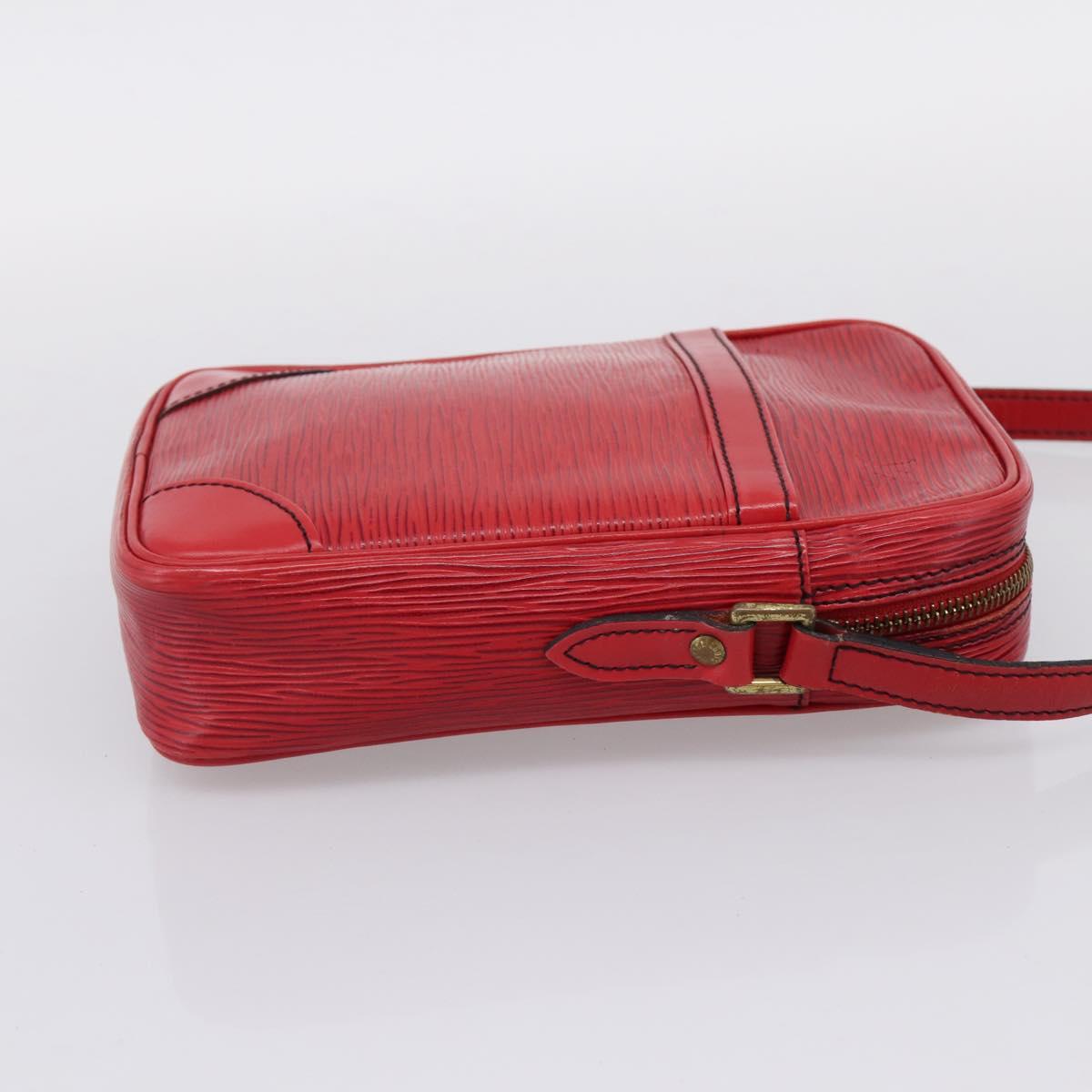 LOUIS VUITTON Epi Danube Shoulder Bag Red M45637 LV Auth BA16385