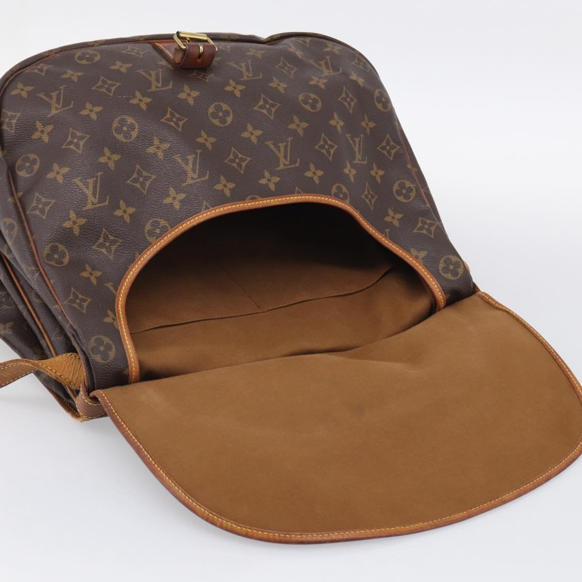 LOUIS VUITTON Monogram Saumur 35 Shoulder Bag M42254 LV Auth BA16591
