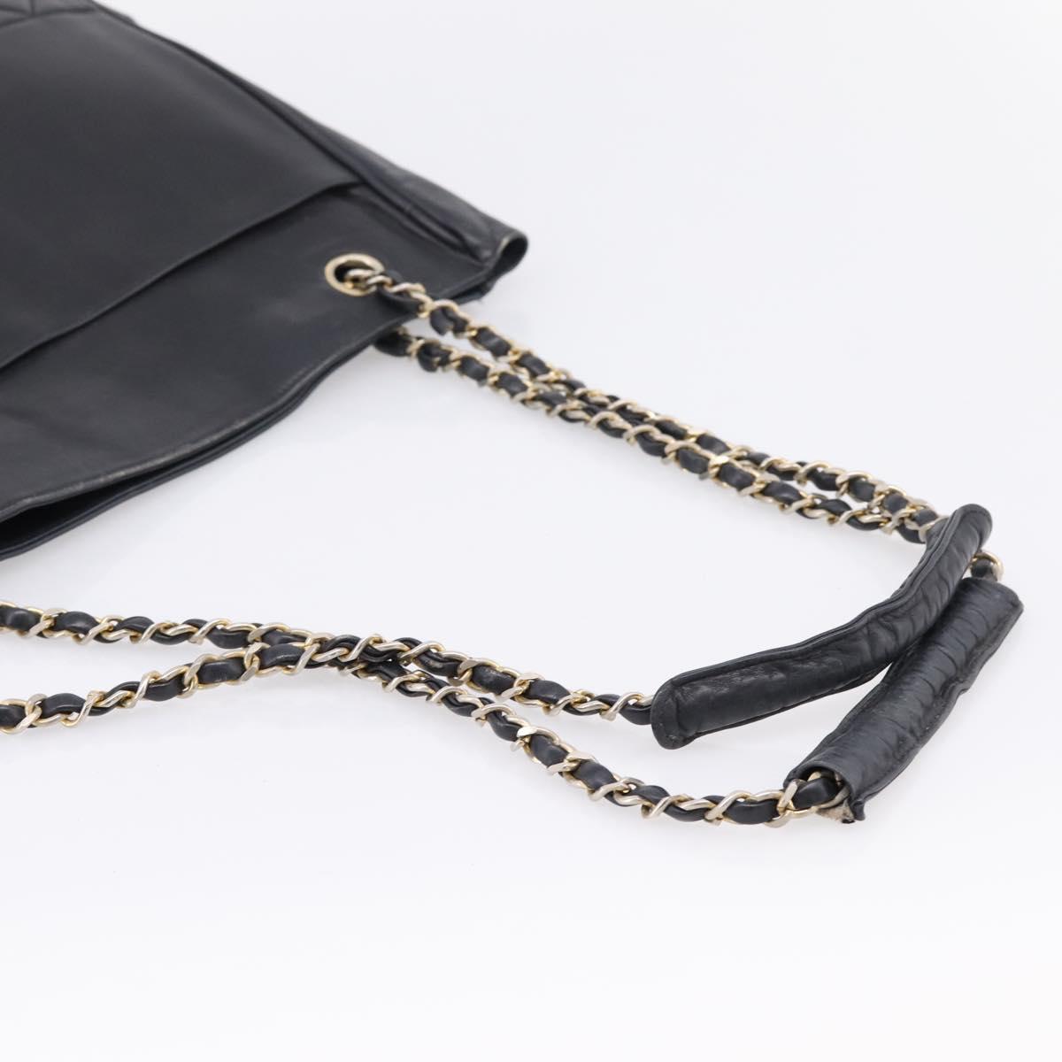 CHANEL Matelasse Chain Shoulder Bag Leather Black Gold Tone CC Auth BA16610