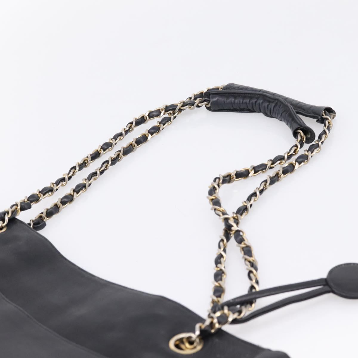 CHANEL Matelasse Chain Shoulder Bag Leather Black Gold Tone CC Auth BA16610
