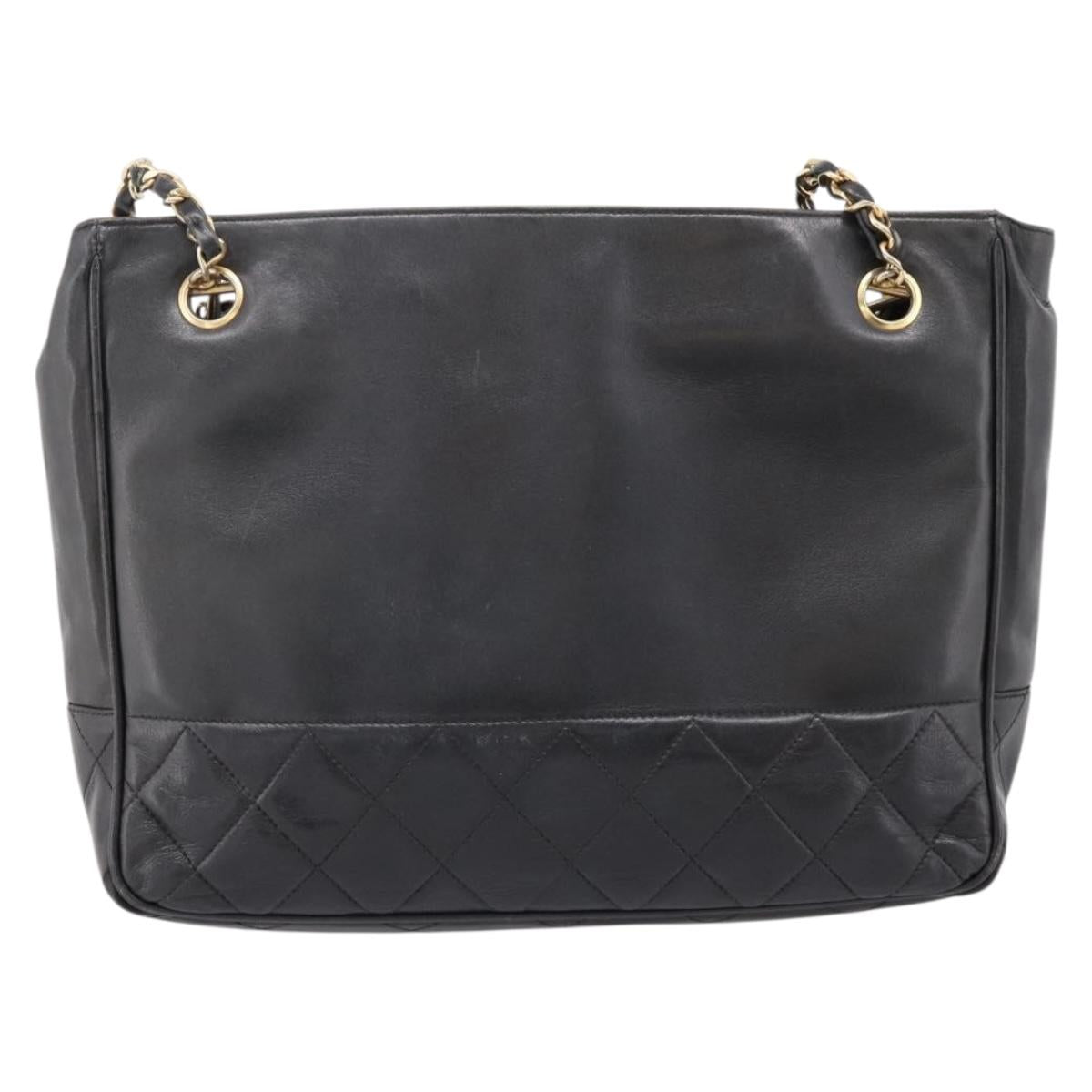 CHANEL Matelasse Chain Shoulder Bag Leather Black Gold Tone CC Auth BA16612