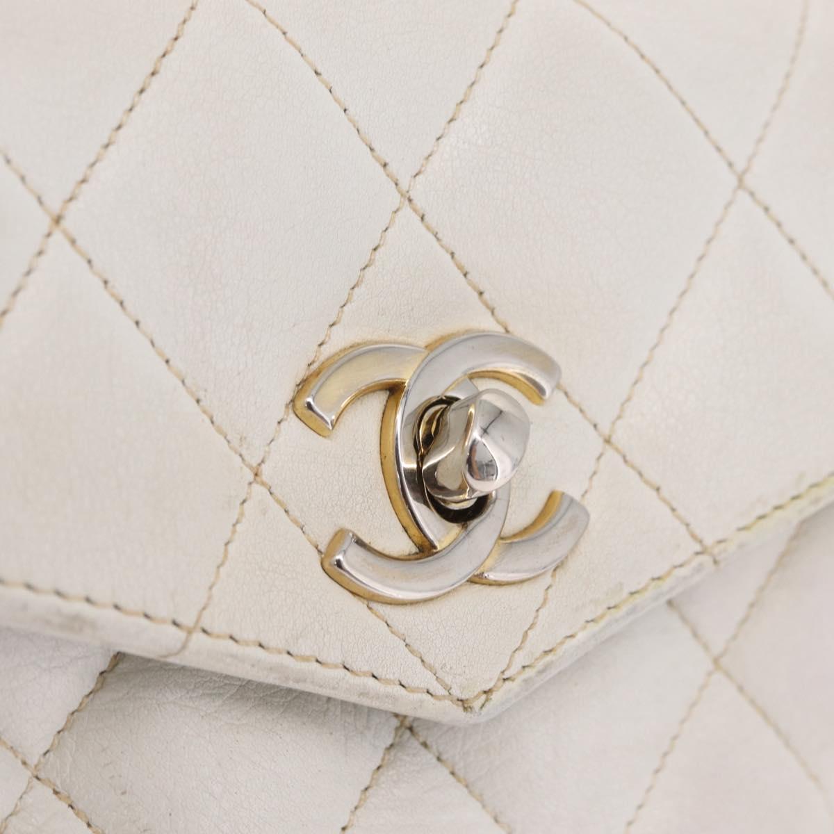 CHANEL Matelasse Waist Bag Lamb Skin White Gold CC Auth BA16757