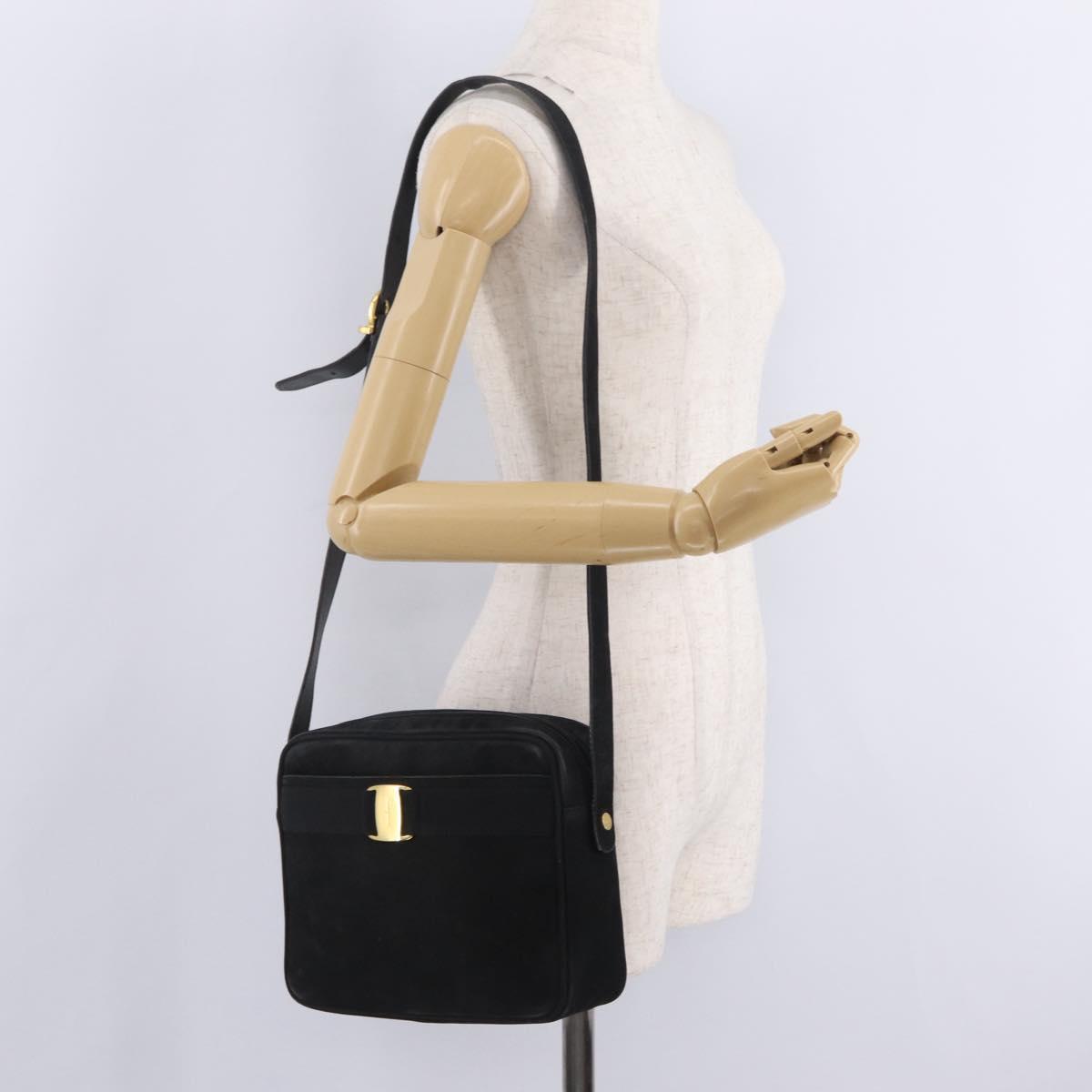 Salvatore Ferragamo Vala Shoulder Bag Suede Black Gold Tone Auth BA16787