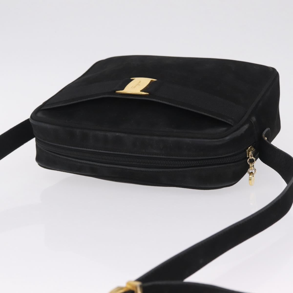 Salvatore Ferragamo Vala Shoulder Bag Suede Black Gold Tone Auth BA16787