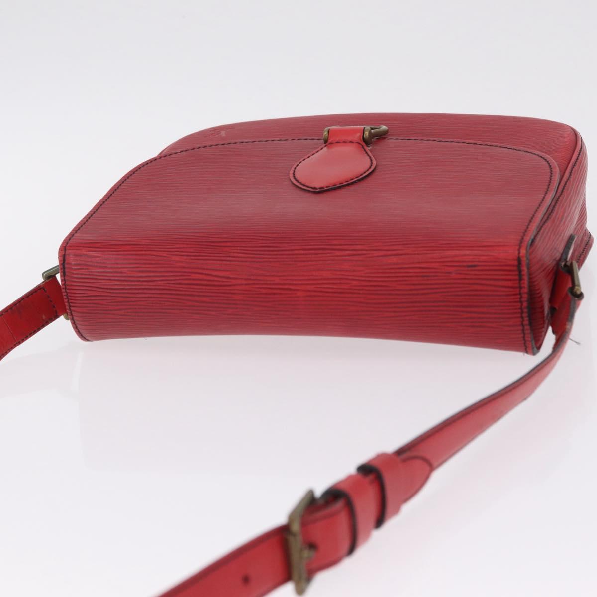 LOUIS VUITTON Epi Saint Cloud GM Shoulder Bag Red M52197 LV Auth BA16833