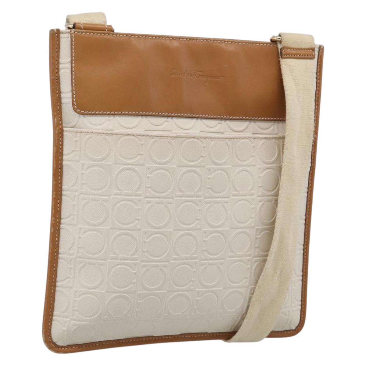 Salvatore Ferragamo Gancini Shoulder Bag Leather White Brown Auth BA16913
