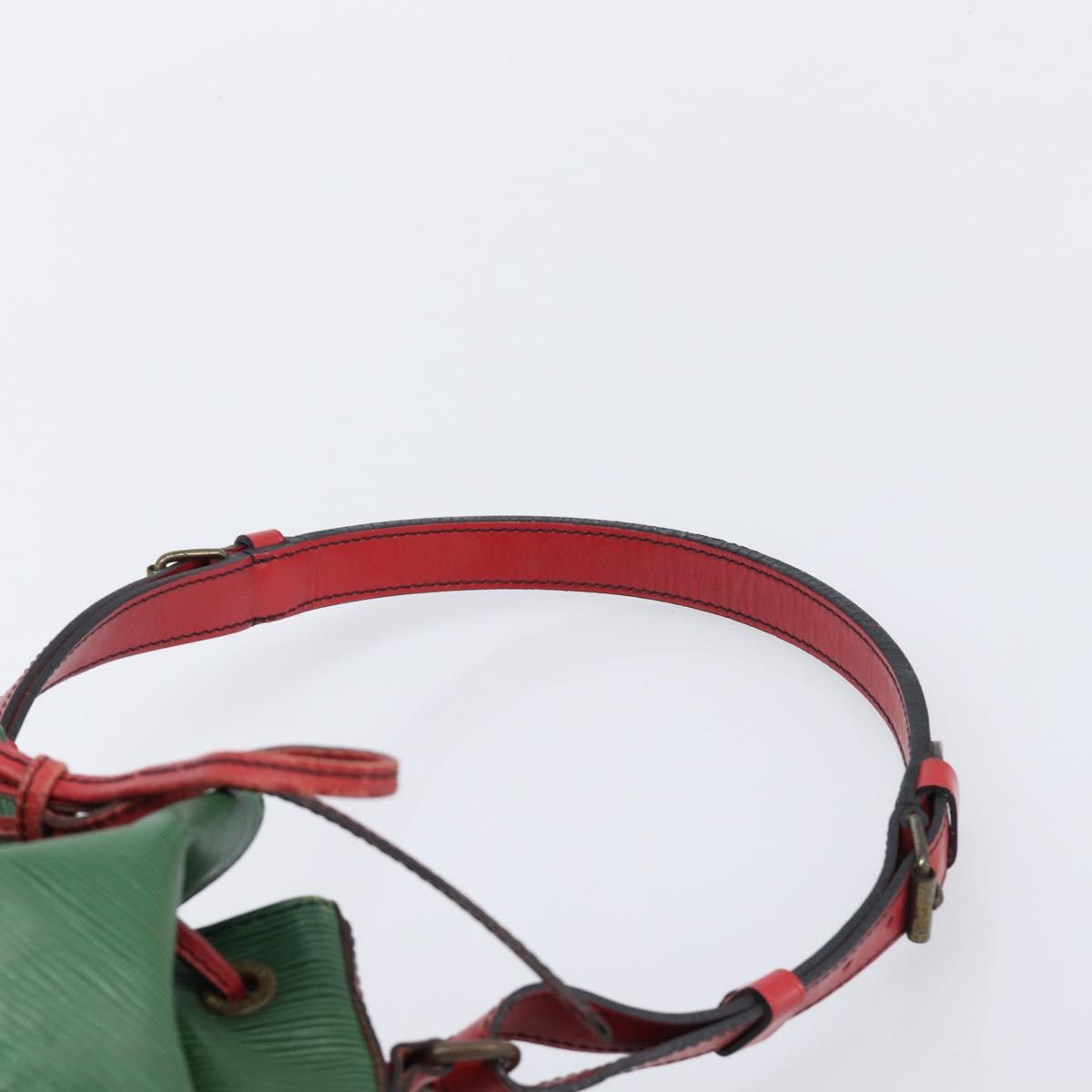 LOUIS VUITTON Epi Petit Noe Shoulder Bag Green Red M44147 LV Auth BA17024