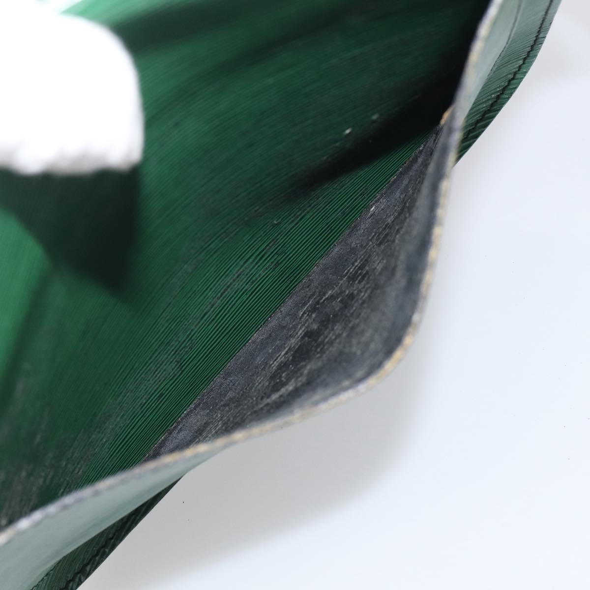 LOUIS VUITTON Epi Saint Cloud GM Shoulder Bag Green M52194 LV Auth BA17026
