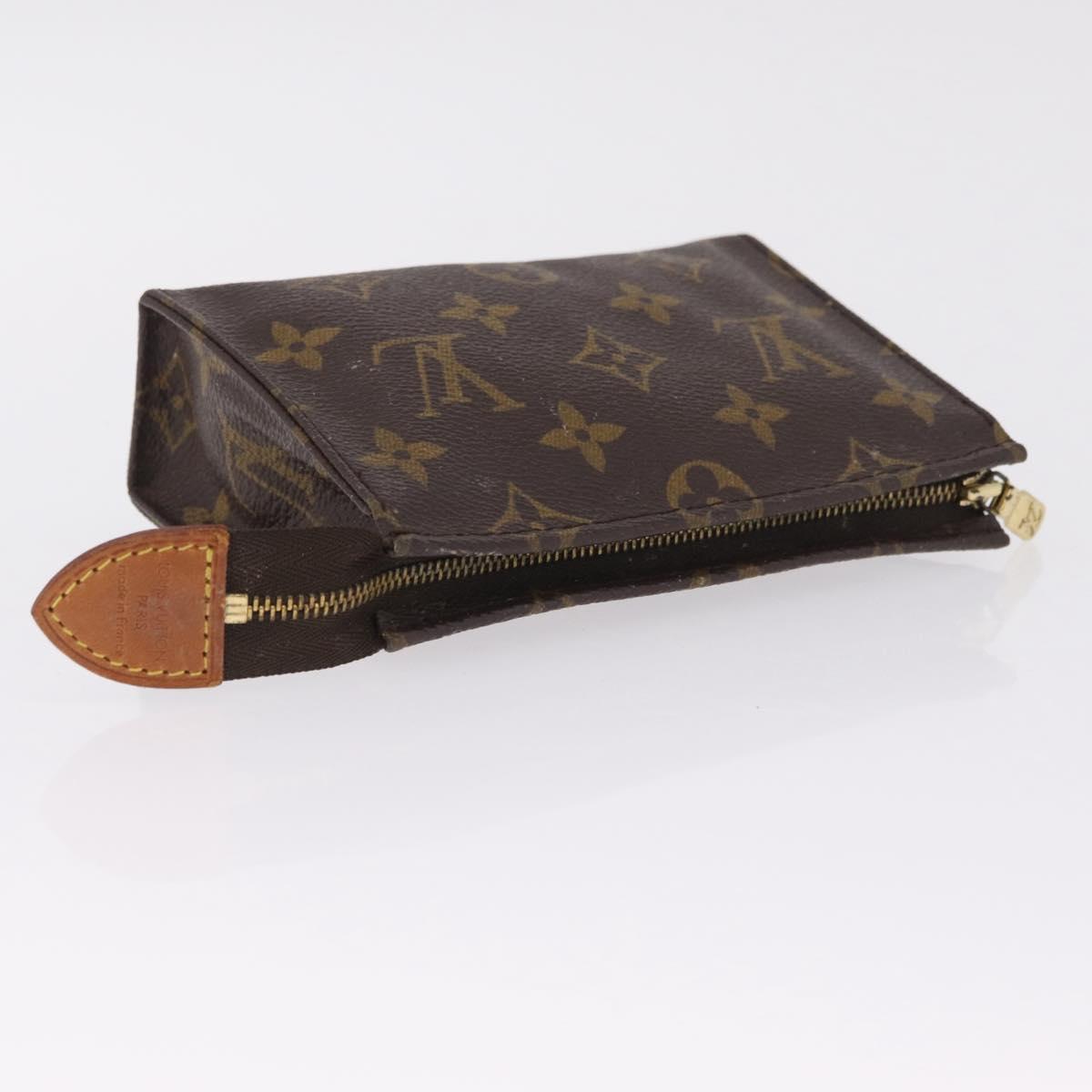 LOUIS VUITTON Monogram Poche Toilette 15 Pouch M47546 LV Auth BA17079