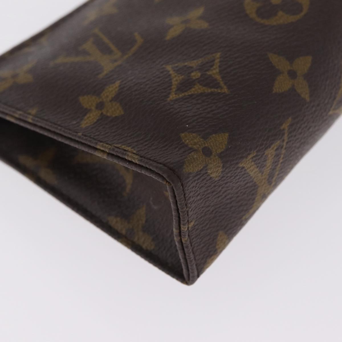 LOUIS VUITTON Monogram Poche Toilette 15 Pouch M47546 LV Auth BA17079