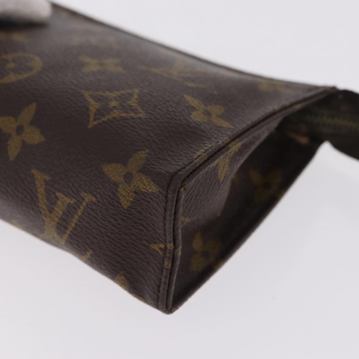 LOUIS VUITTON Monogram Poche Toilette 15 Pouch M47546 LV Auth BA17079