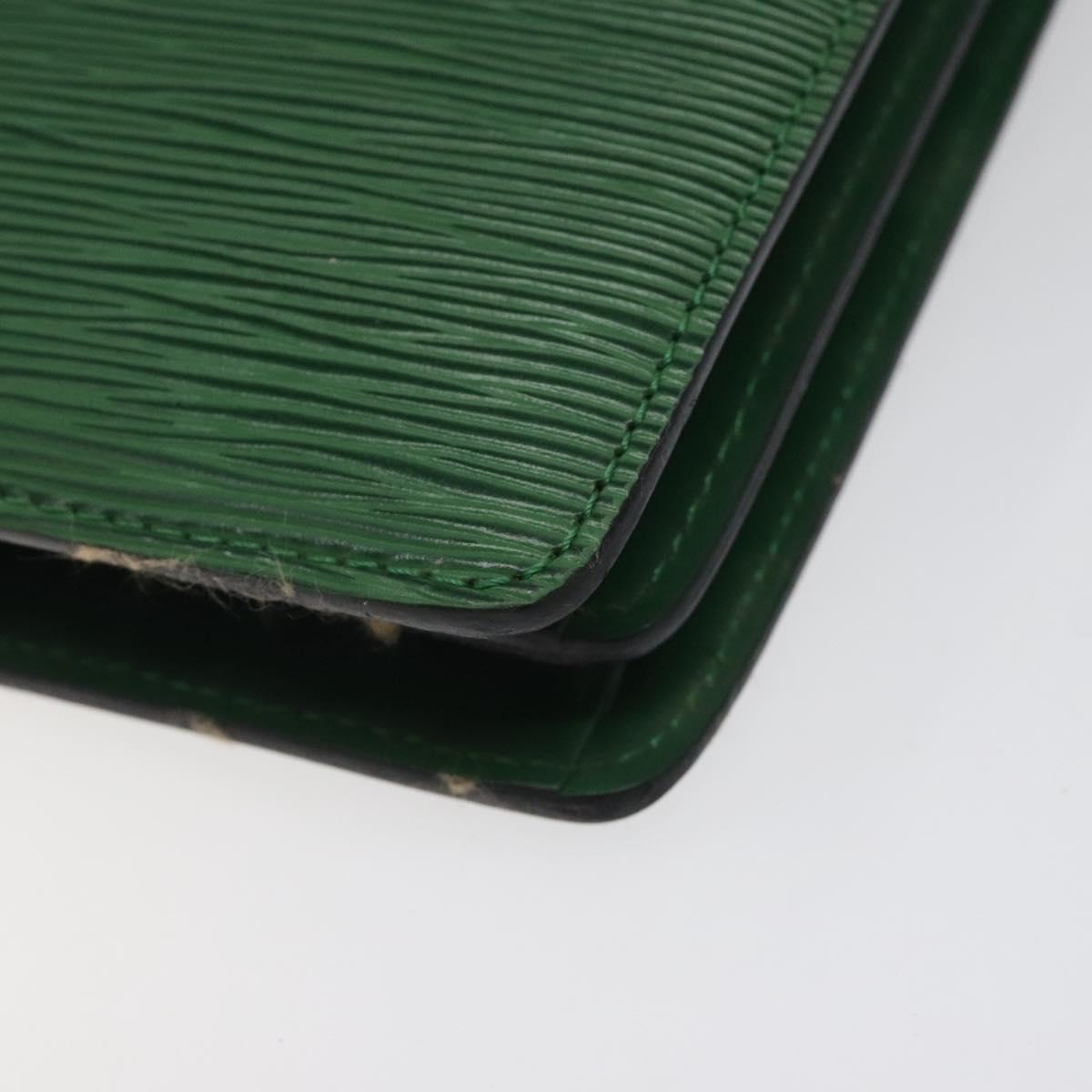 LOUIS VUITTON Epi Capuchin Shoulder Bag Green M52344 LV Auth BA1897