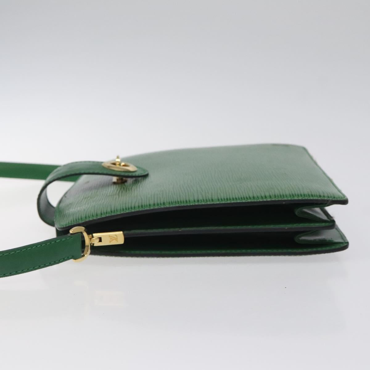 LOUIS VUITTON Epi Capuchin Shoulder Bag Green M52344 LV Auth BA1897