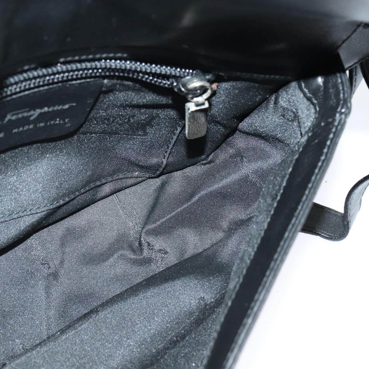 Salvatore Ferragamo Shoulder Bag Leather Black Silver Auth BA2098