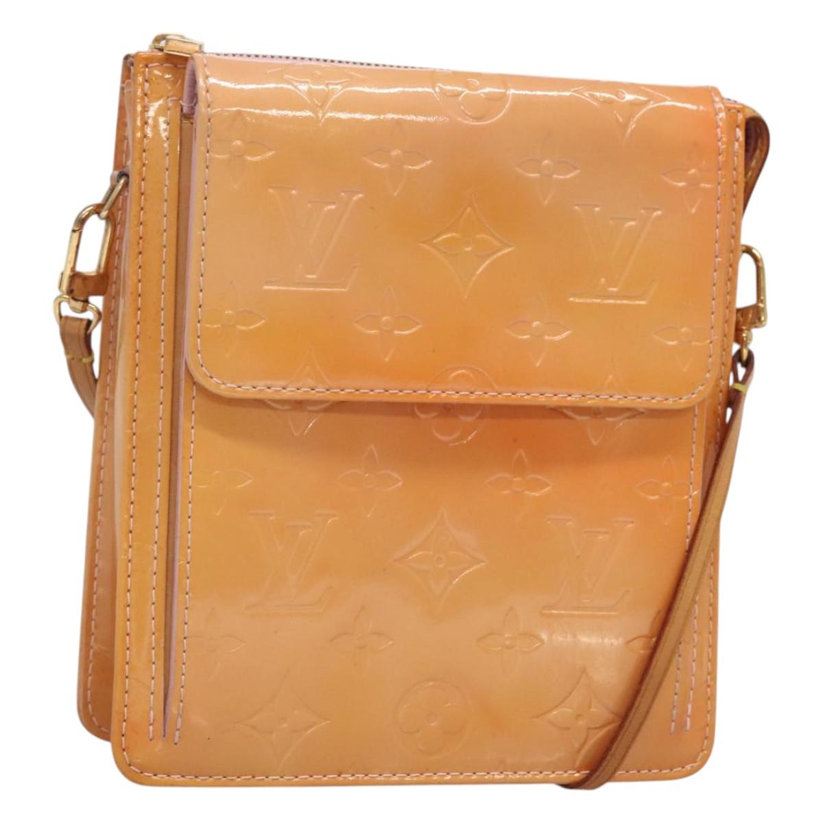 LOUIS VUITTON Monogram Vernis Motto Pouch Marshmallow Pink M91312 Auth BA2486