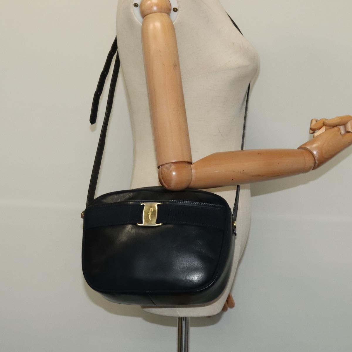 Salvatore Ferragamo Shoulder Bag Leather Navy Gold Auth BA2525