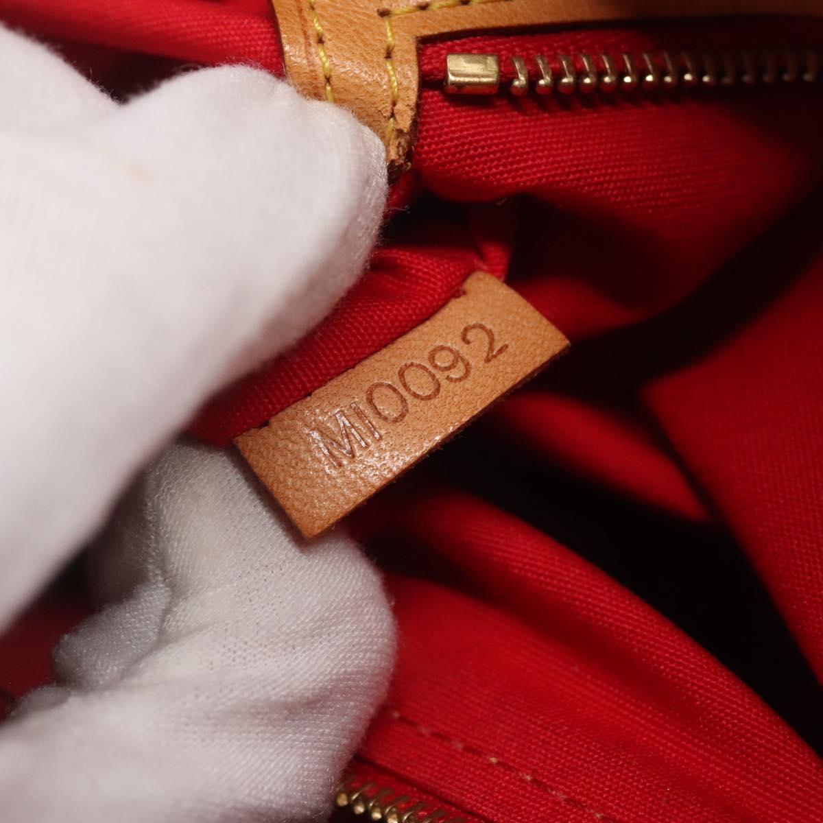 LOUIS VUITTON Monogram Vernis Reade PM Hand Bag Red Rouge M91088 LV Auth BA2716