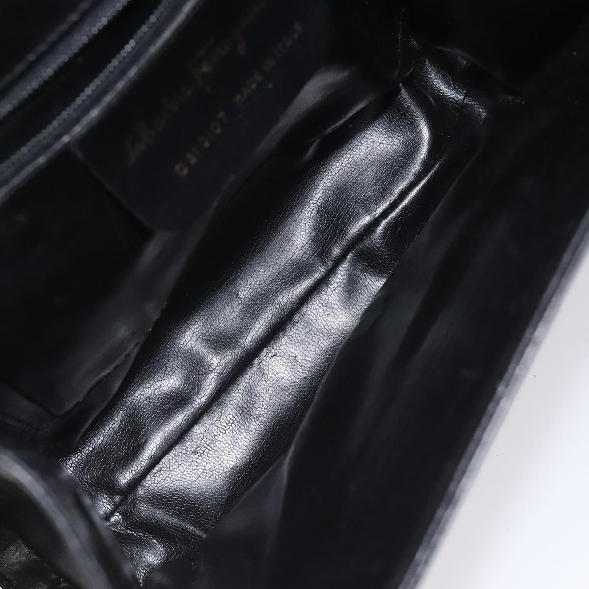 Salvatore Ferragamo Vala Shoulder Bag Leather Black Gold Auth BA3031