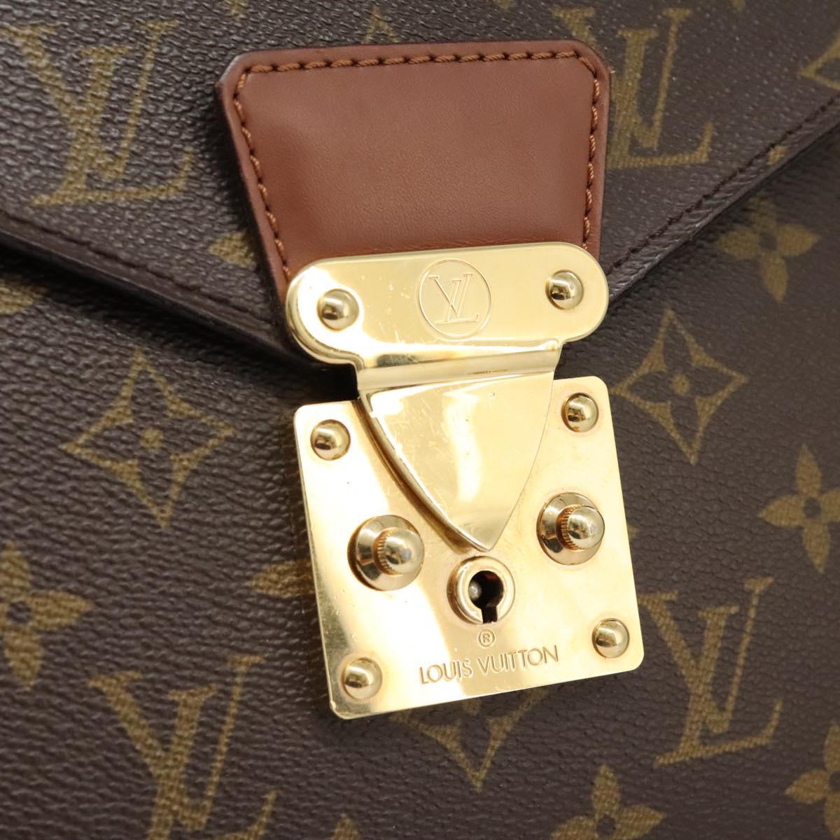LOUIS VUITTON Monogram Porte Documents Bandouliere Bag M53338 Auth BA331