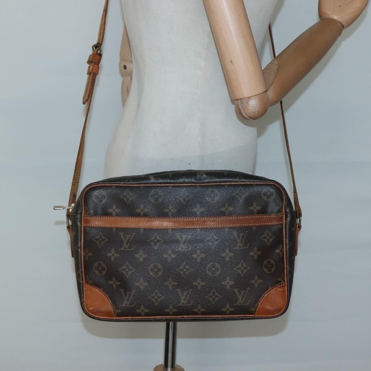 LOUIS VUITTON Monogram Trocadero 30 Shoulder Bag M51272 LV Auth BA3646