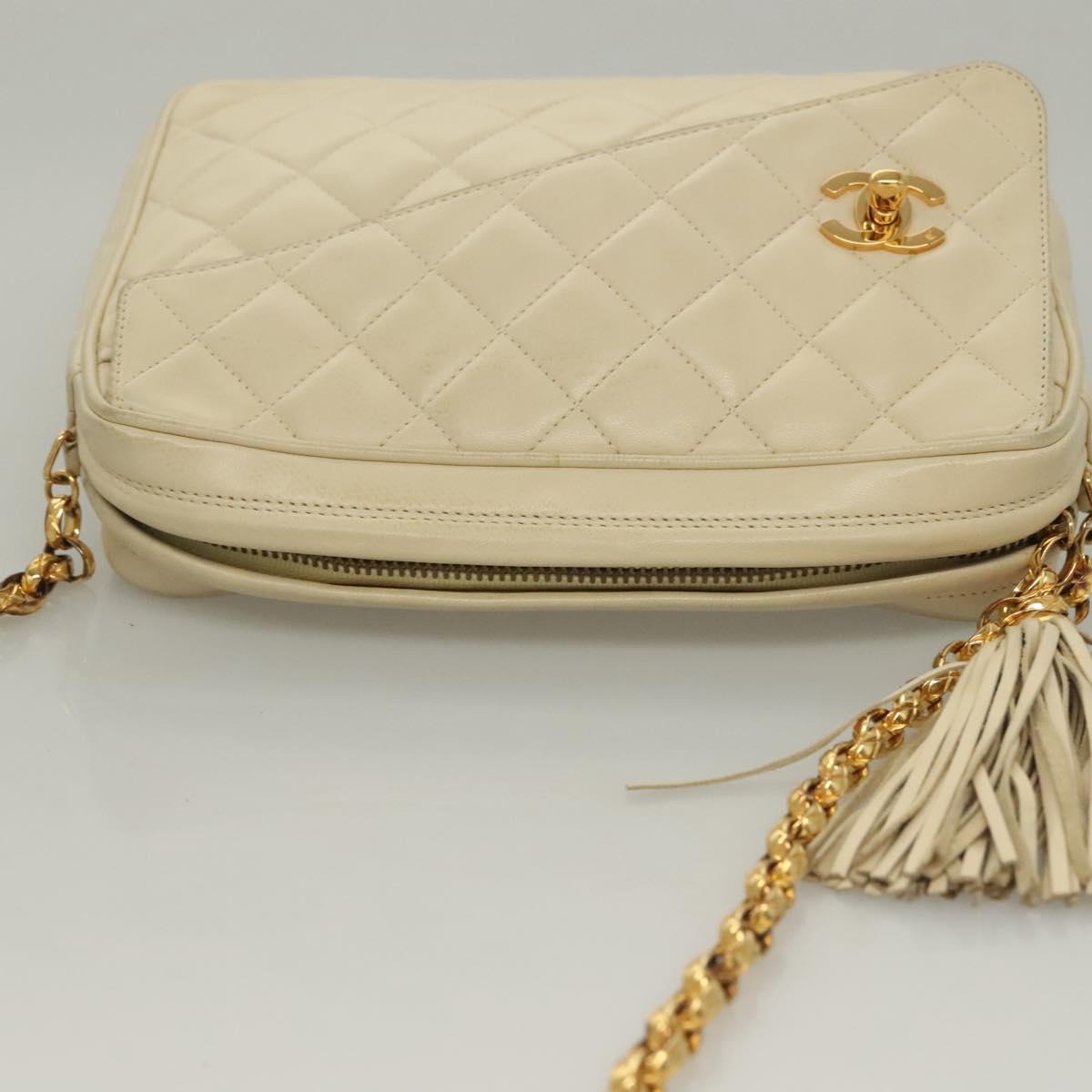 CHANEL Matelasse Chain Shoulder Bag Lamb Skin White Gold CC Auth BA4005