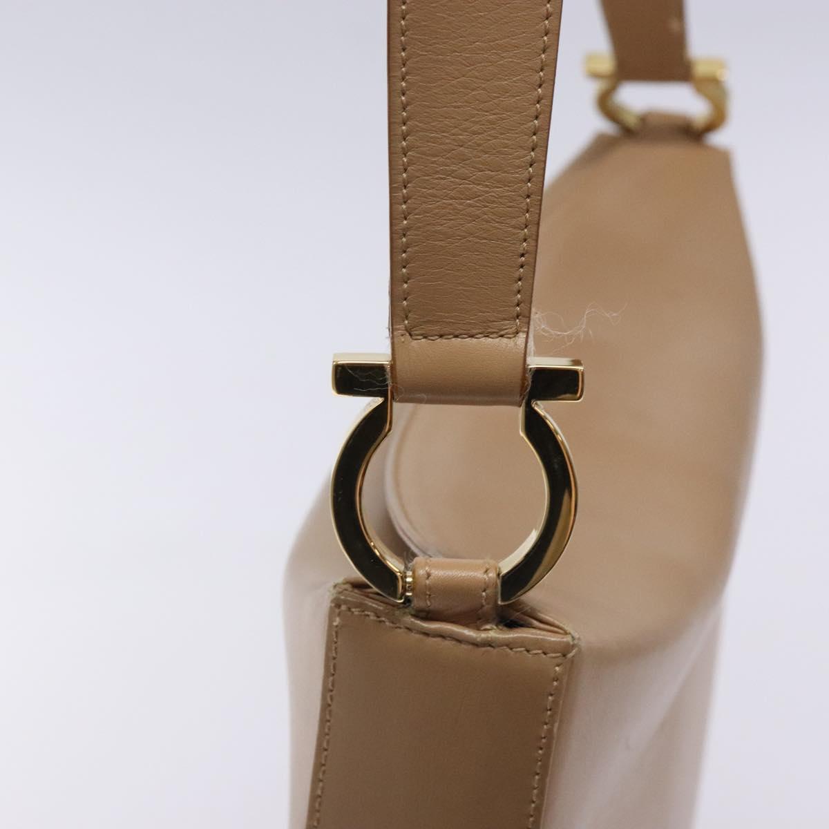 Salvatore Ferragamo Gancini Shoulder Bag Leather Beige Gold Auth BA4057