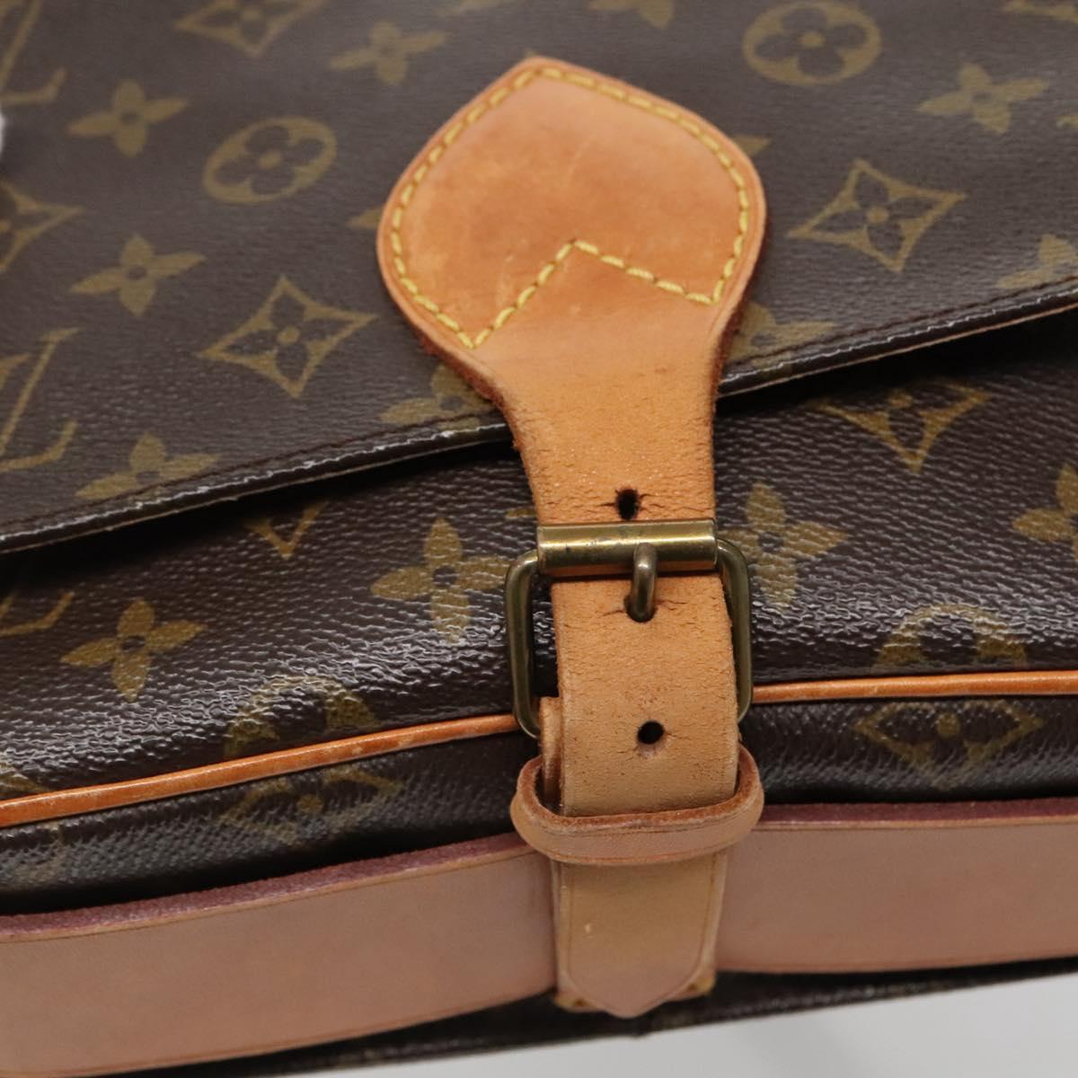LOUIS VUITTON Monogram Cartouchiere MM Shoulder Bag M51253 LV Auth BA4151
