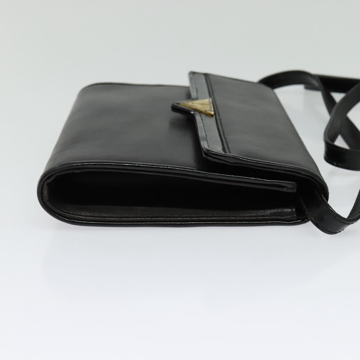 FENDI Shoulder Bag Leather Black Gold Auth BA4874