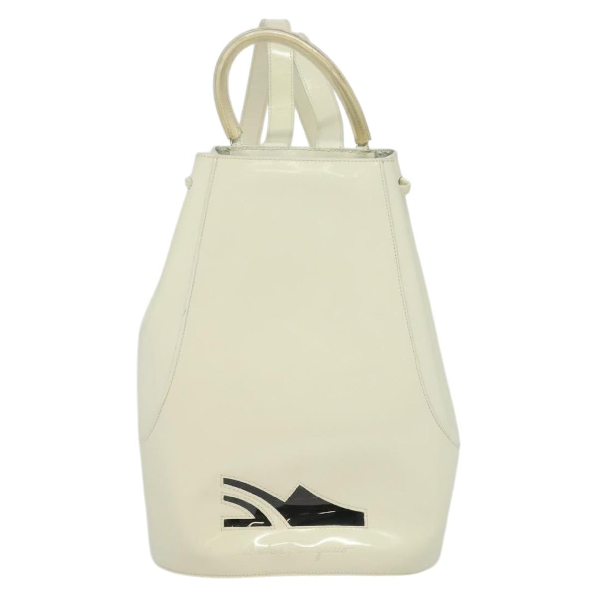 Salvatore Ferragamo Gancini Backpack Patent leather White Auth BA5435