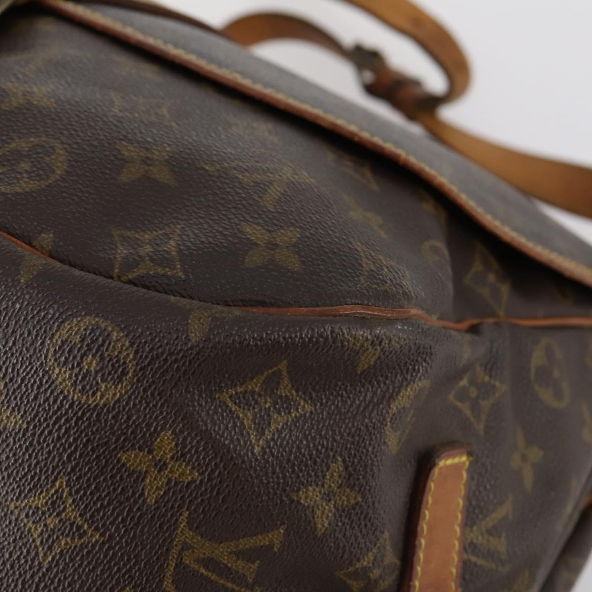 LOUIS VUITTON Monogram Saumur 35 Shoulder Bag M42254 LV Auth BA5810