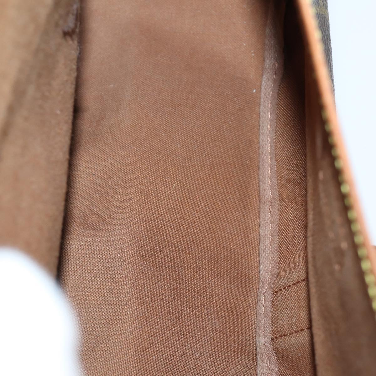 LOUIS VUITTON Monogram Saumur 35 Shoulder Bag M42254 LV Auth BA5810