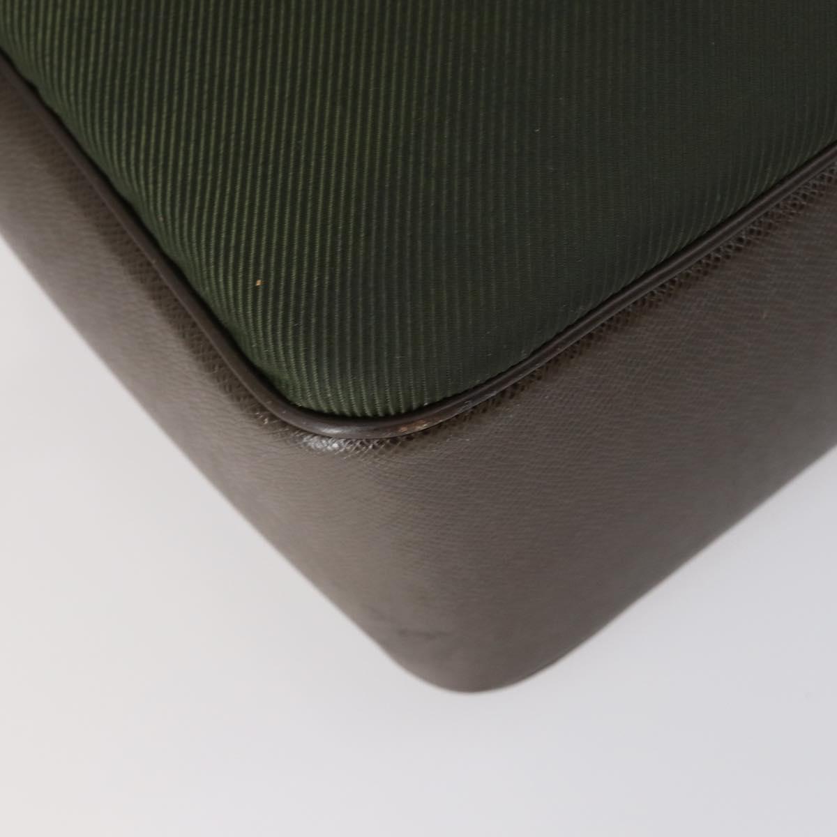 LOUIS VUITTON Taiga Thai Meal Shoulder Bag Khaki M30868 LV Auth BA6419