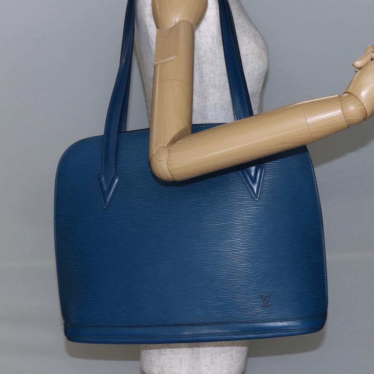 LOUIS VUITTON Epi Lussac Shoulder Bag Blue M52285 LV Auth BA6528