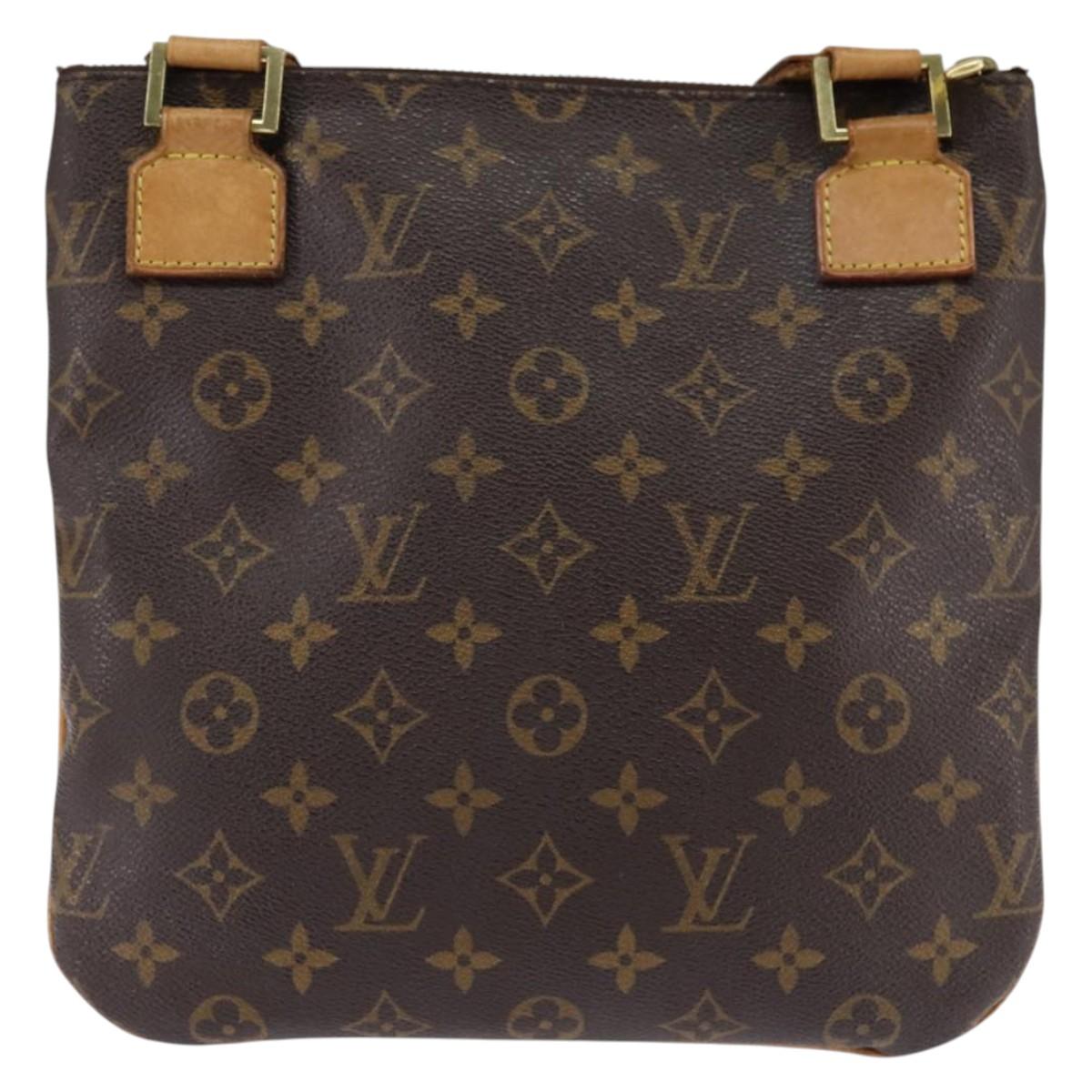 LOUIS VUITTON Monogram Pochette Bosphore Shoulder Bag M40044 LV Auth BA6635