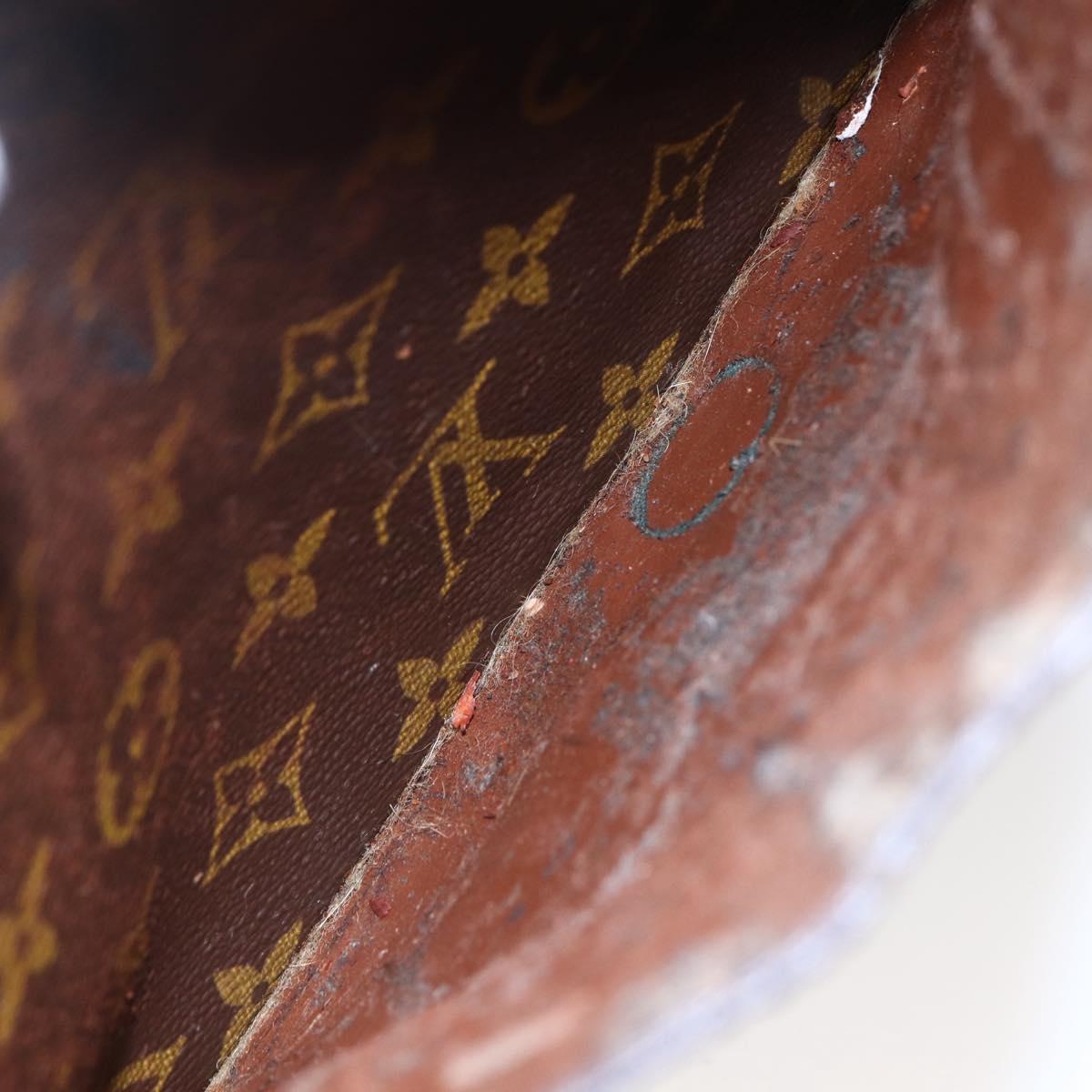 LOUIS VUITTON Monogram Saint Cloud GM Shoulder Bag M51242 LV Auth BA6640