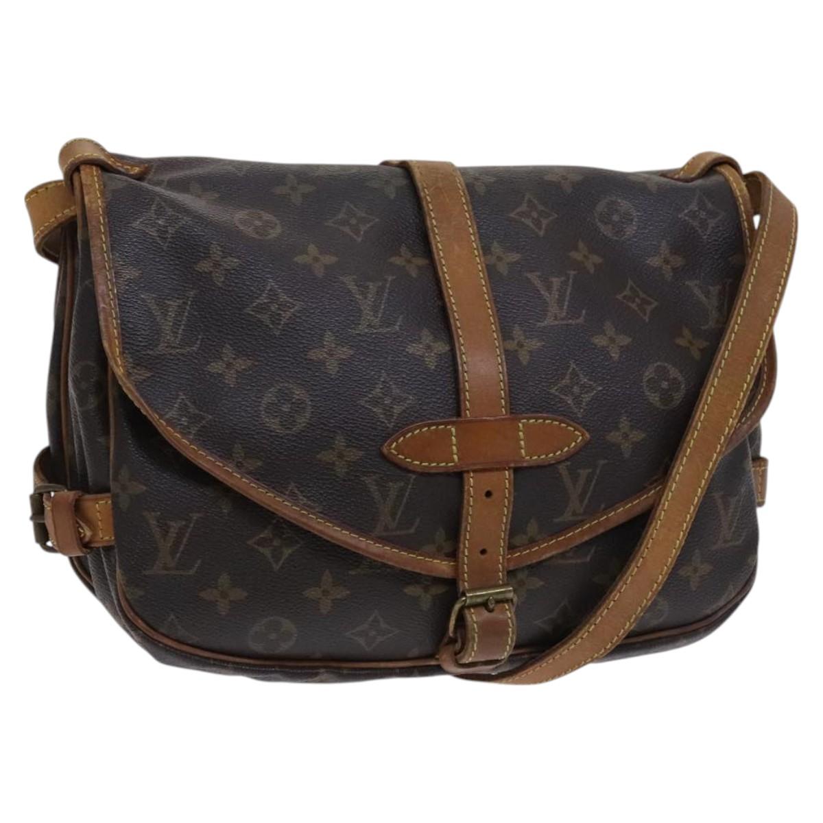 LOUIS VUITTON Monogram Saumur 30 Shoulder Bag M42256 LV Auth BA680