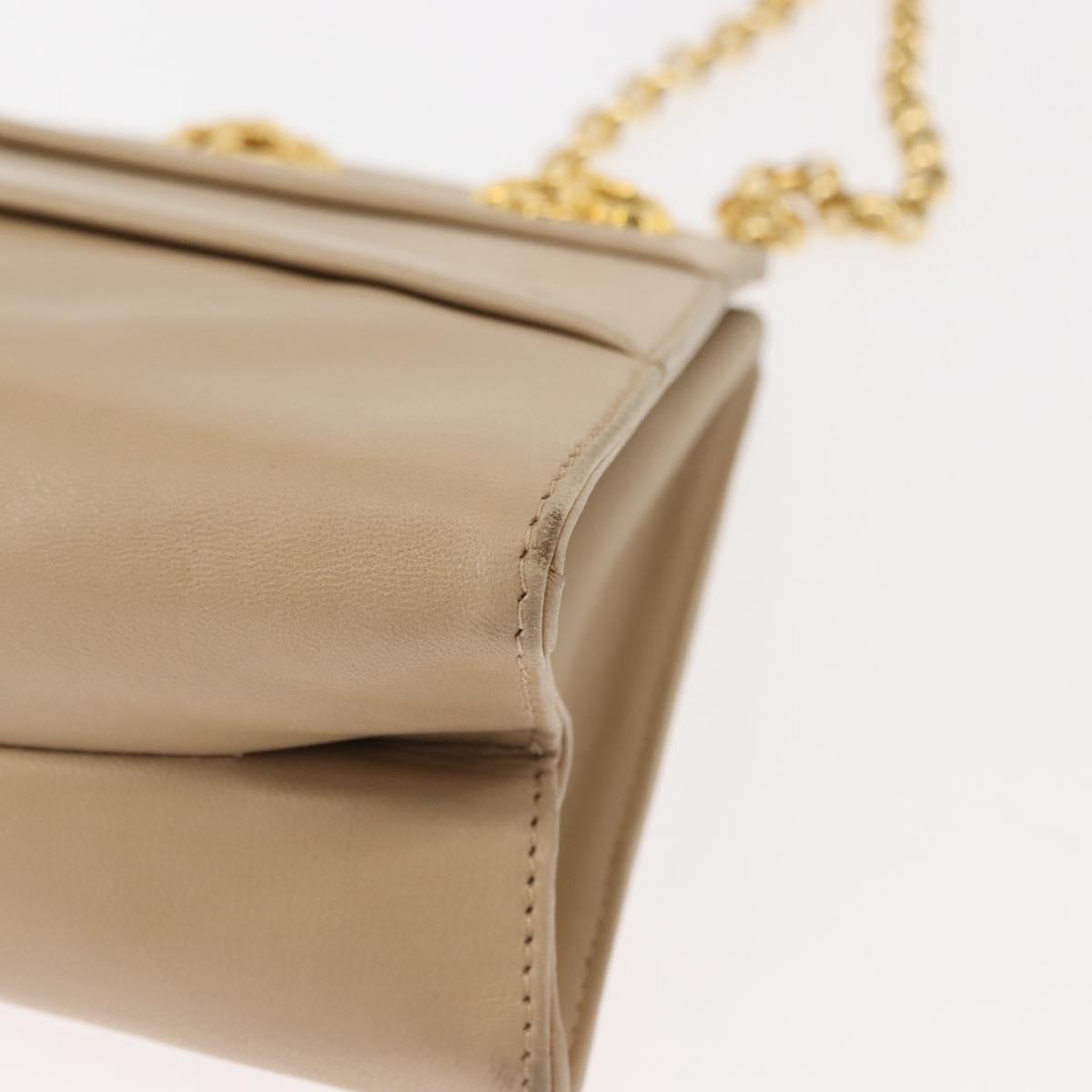 Salvatore Ferragamo Chain Shoulder Bag Leather Beige Auth BA6805