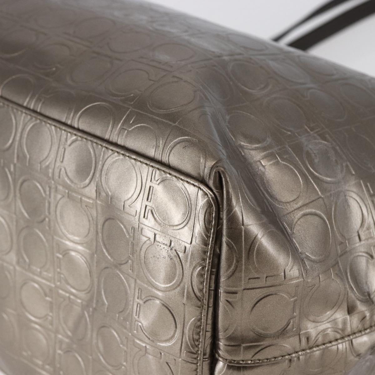 Salvatore Ferragamo Gancini Tote Bag Enamel Gold Auth BA6811