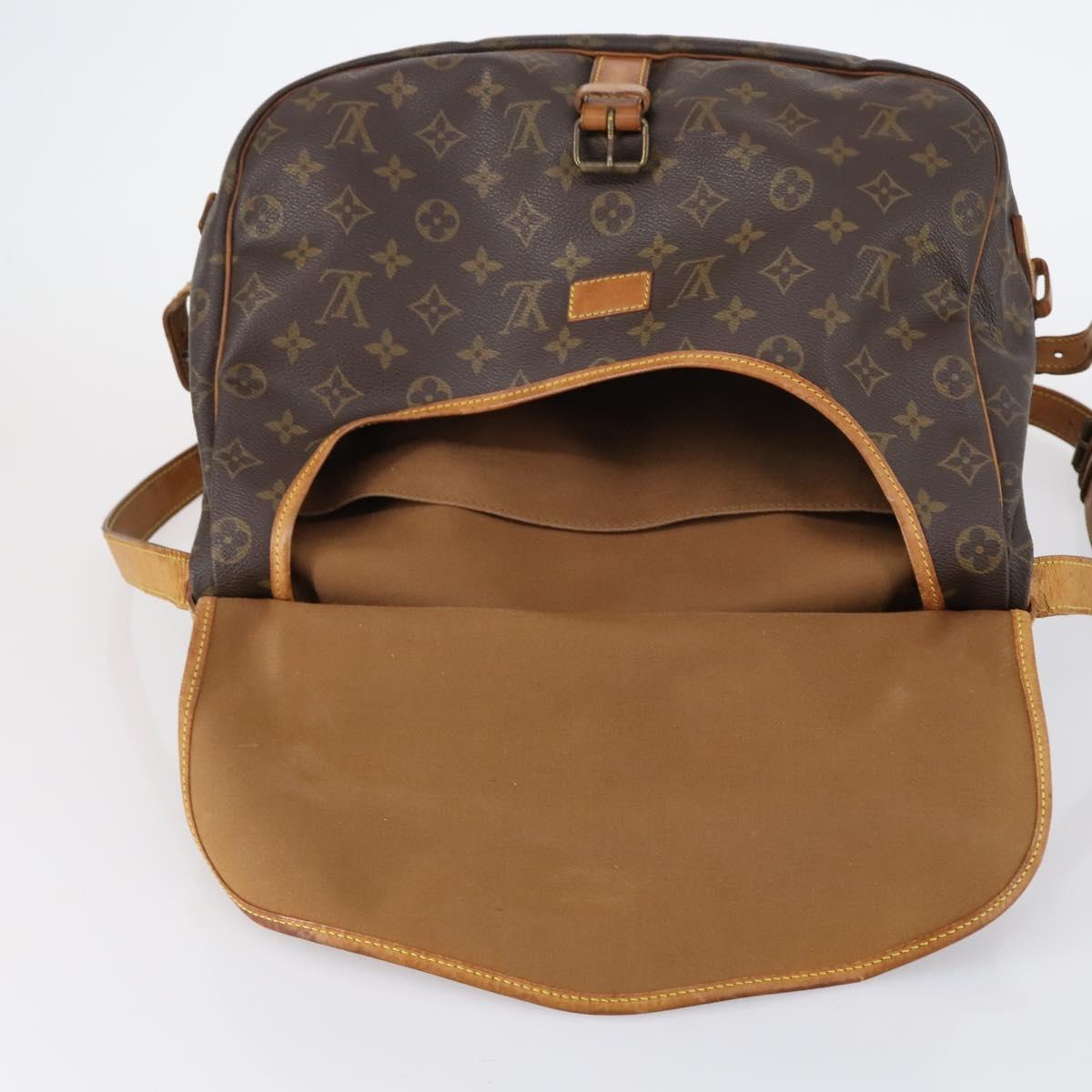LOUIS VUITTON Monogram Saumur 35 Shoulder Bag M42254 LV Auth BA6948