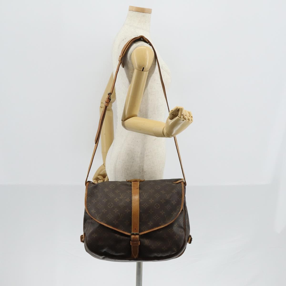 LOUIS VUITTON Monogram Saumur 35 Shoulder Bag M42254 LV Auth BA6948