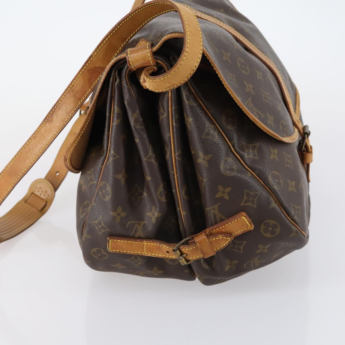 LOUIS VUITTON Monogram Saumur 35 Shoulder Bag M42254 LV Auth BA6948