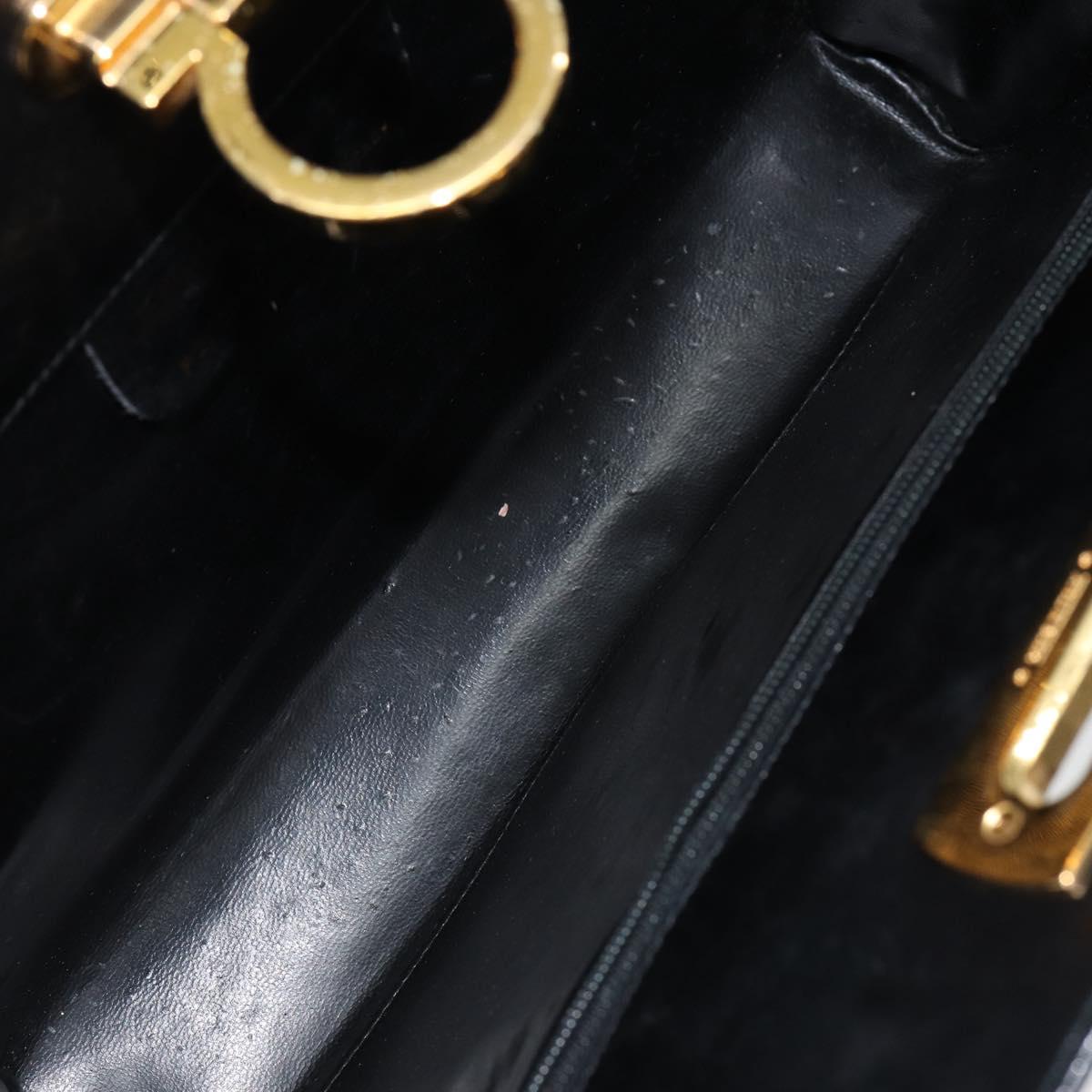 Salvatore Ferragamo Gancini Chain Shoulder Bag Leather Black Gold Auth BA7058