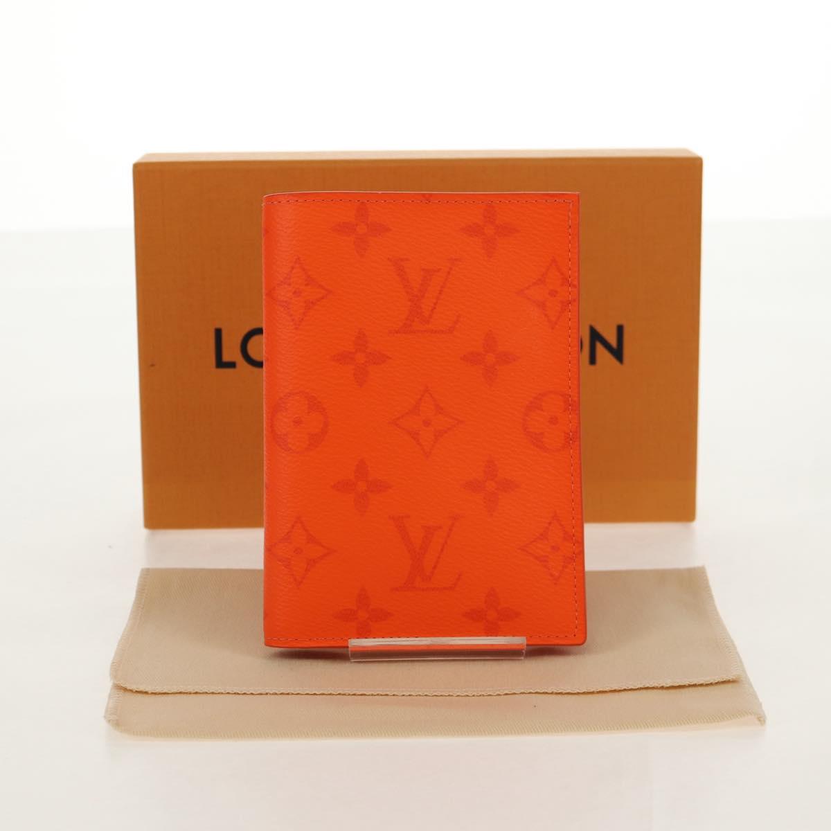 LOUIS VUITTON Tiger Lama Monogram Couverture Passpole NM R97917 Auth BA7451V