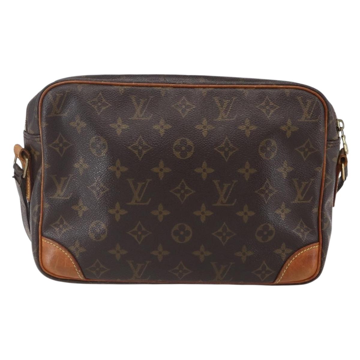 LOUIS VUITTON Monogram Nile Shoulder Bag M45244 LV Auth BA7600