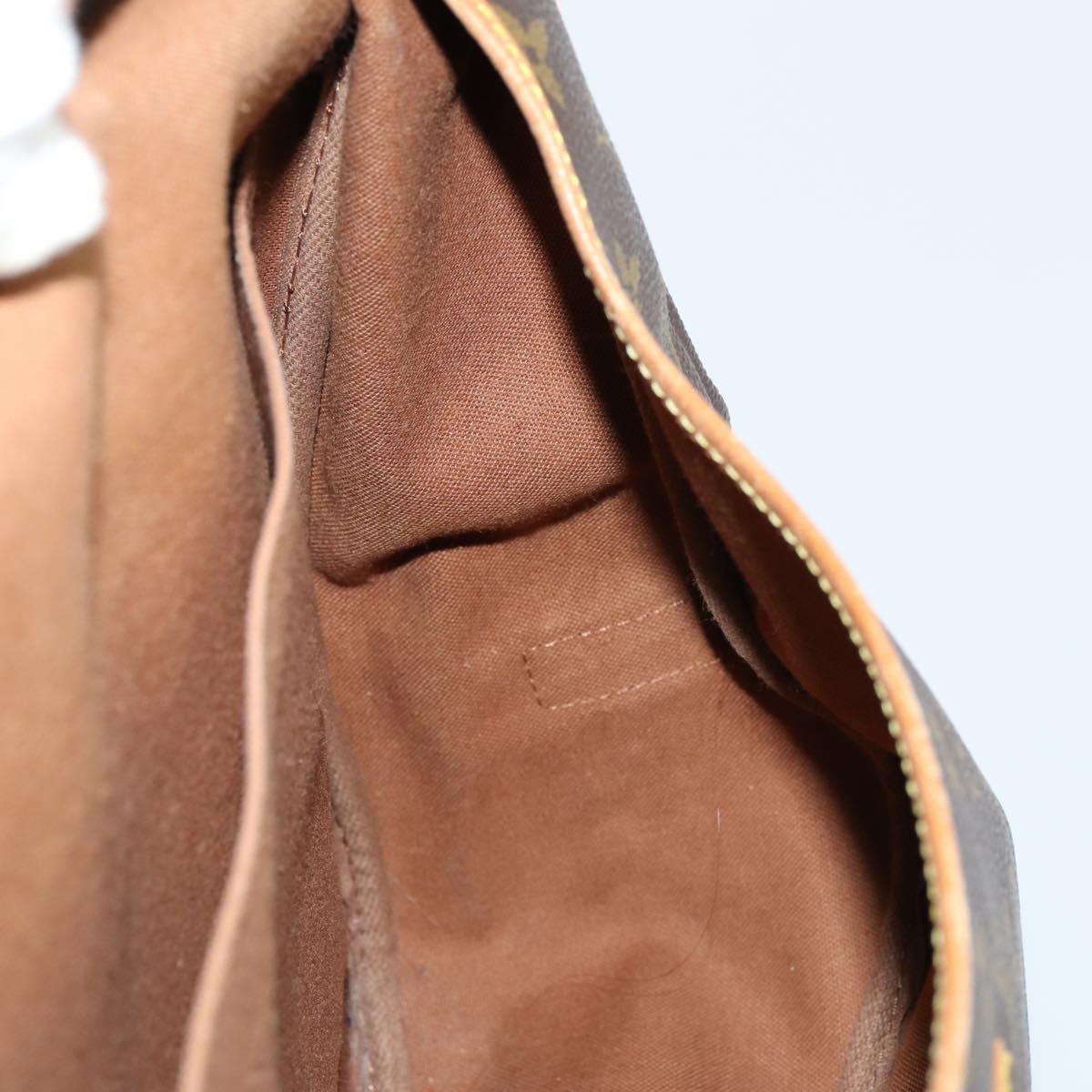 LOUIS VUITTON Monogram Saumur 35 Shoulder Bag M42254 LV Auth BA7620