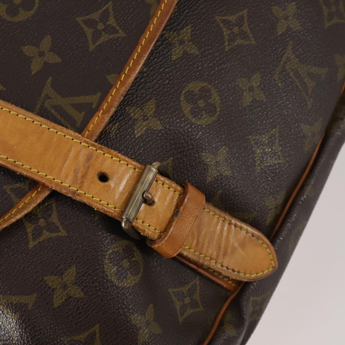 LOUIS VUITTON Monogram Saumur 43 Shoulder Bag M42252 LV Auth BA7621