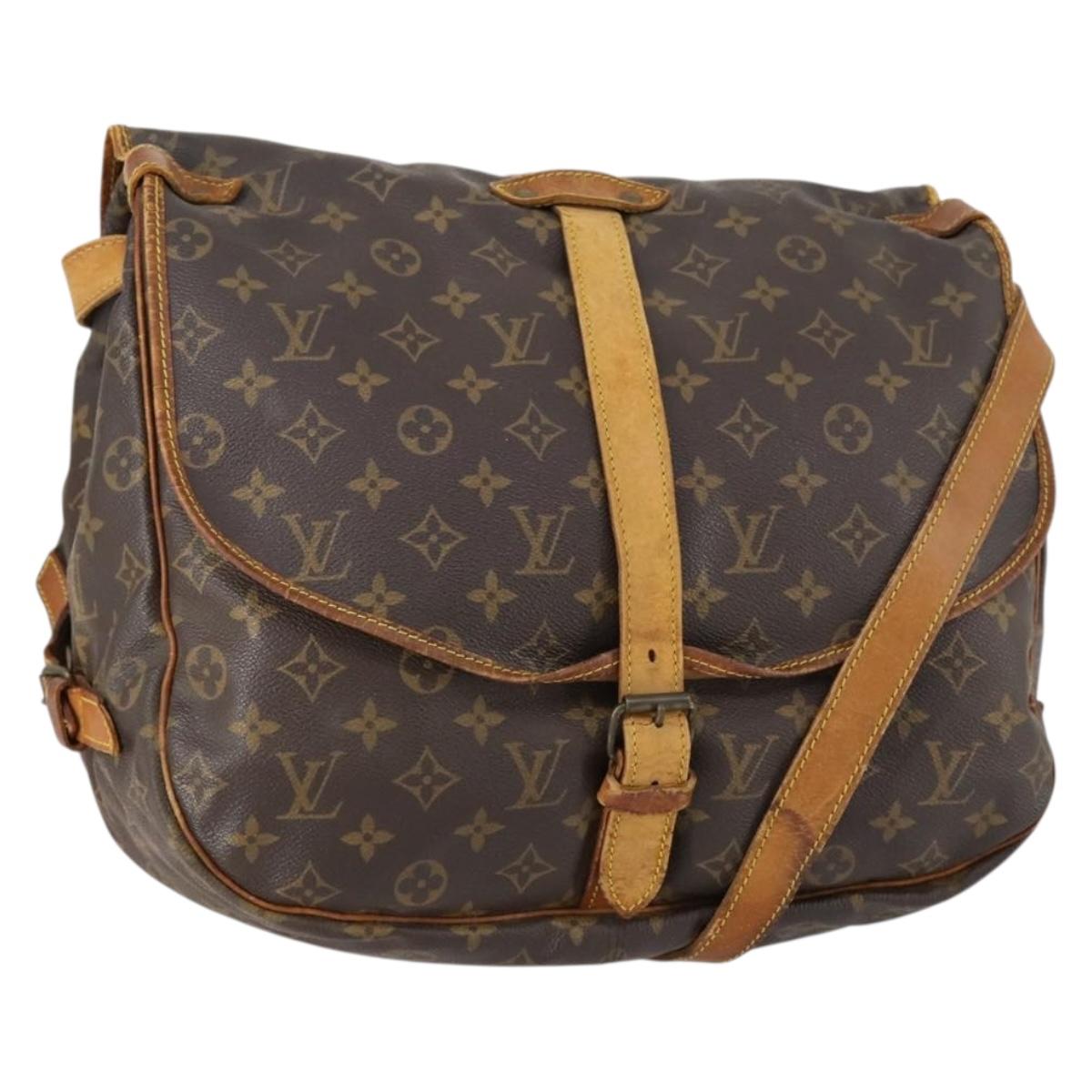 LOUIS VUITTON Monogram Saumur 35 Shoulder Bag M42254 LV Auth BA7622