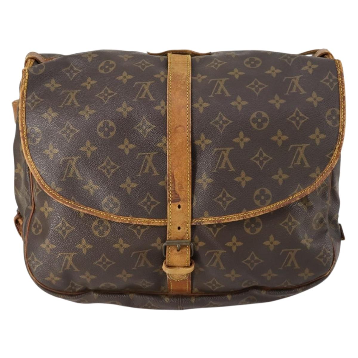 LOUIS VUITTON Monogram Saumur 35 Shoulder Bag M42254 LV Auth BA7622